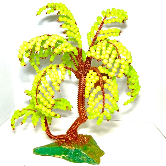 🔥RESERVE FOR SHIELA💥💥GLOW IN THE DARK BEADED - Picture 3 of 9